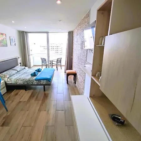 Sea Views Estudio Ponderosa Near The Apartment